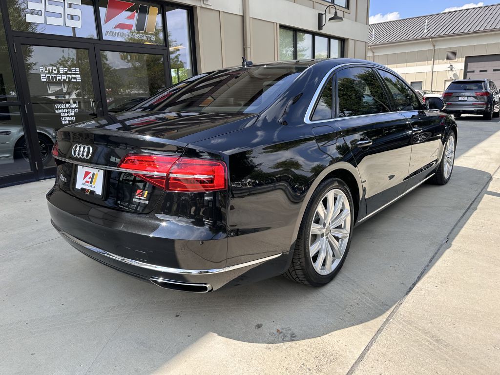 2016 Audi A8 Image 8