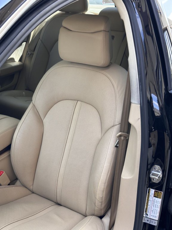2016 Audi A8 Image 29