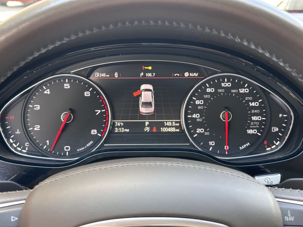 2016 Audi A8 Image 39
