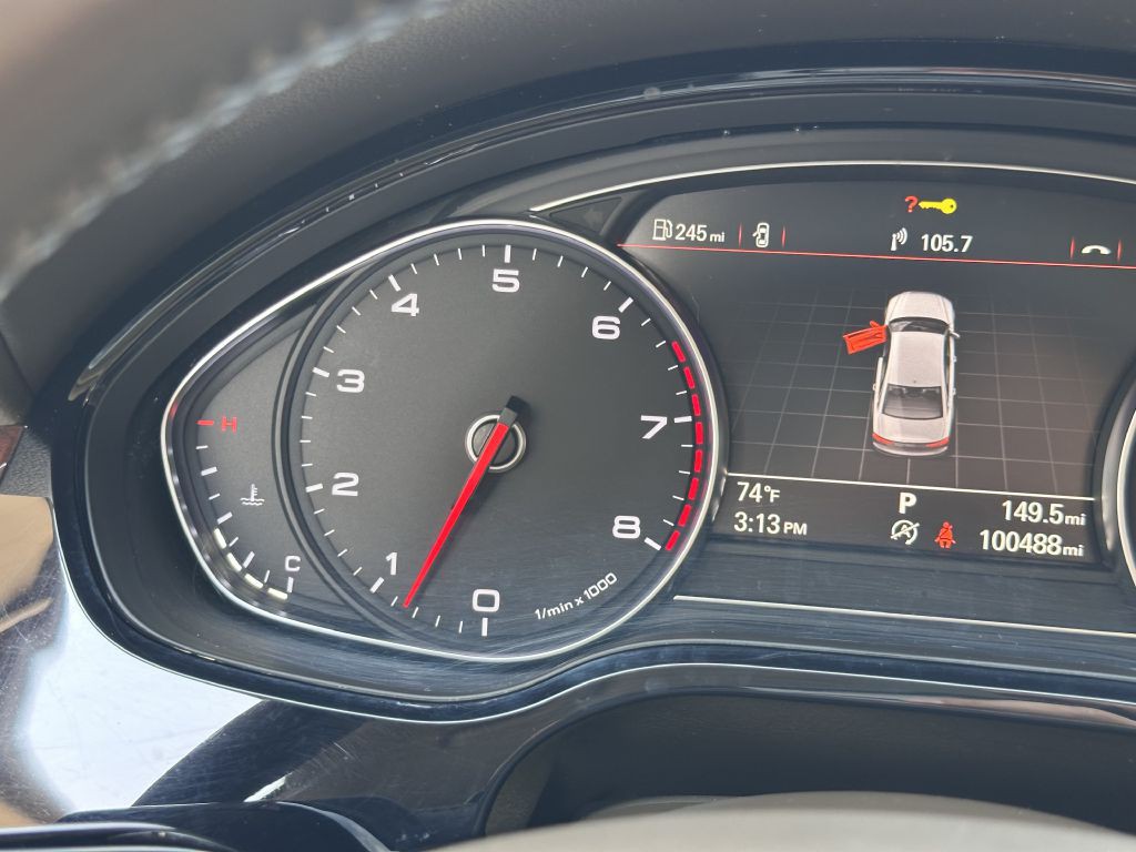 2016 Audi A8 Image 40