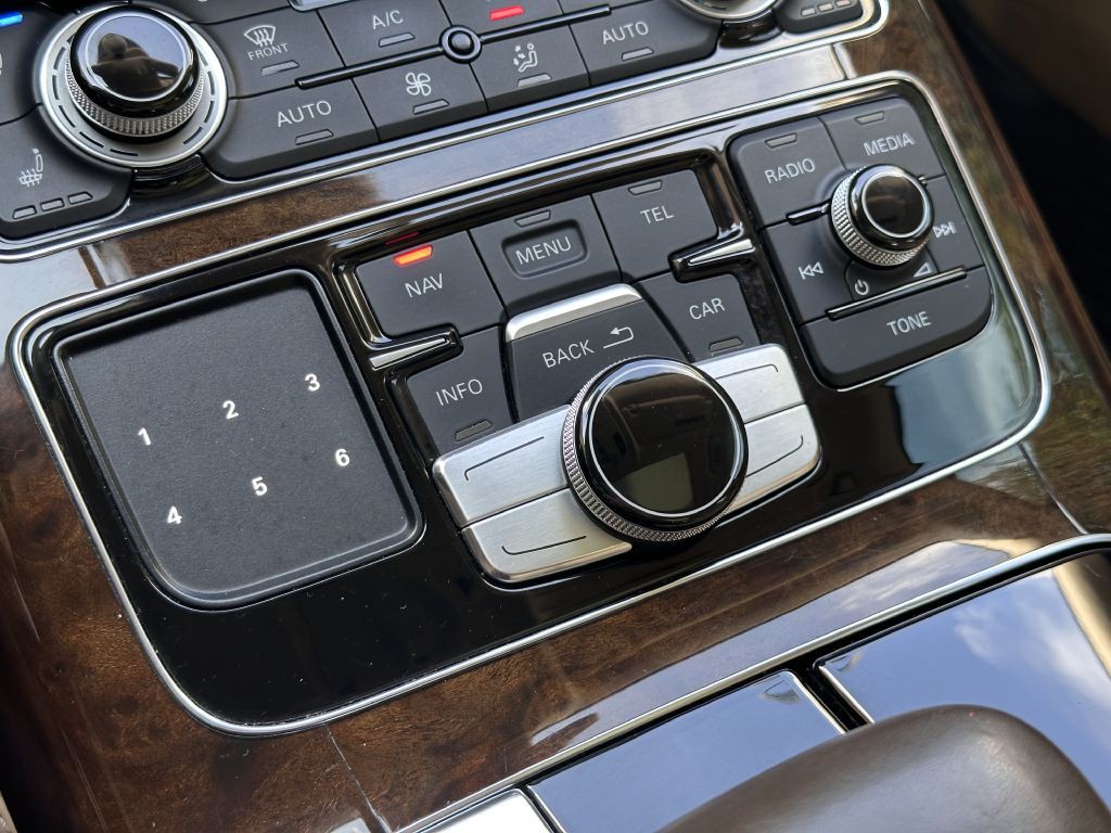 2016 Audi A8 Image 50