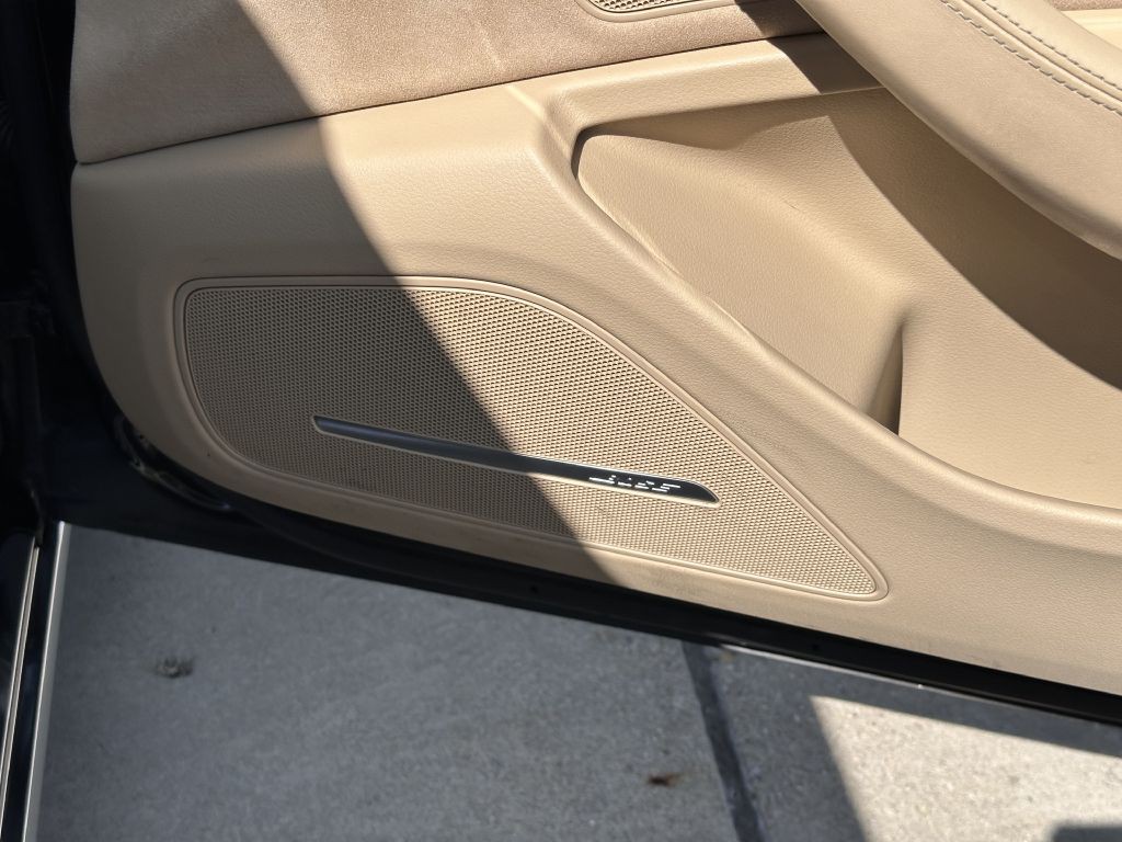 2016 Audi A8 Image 66