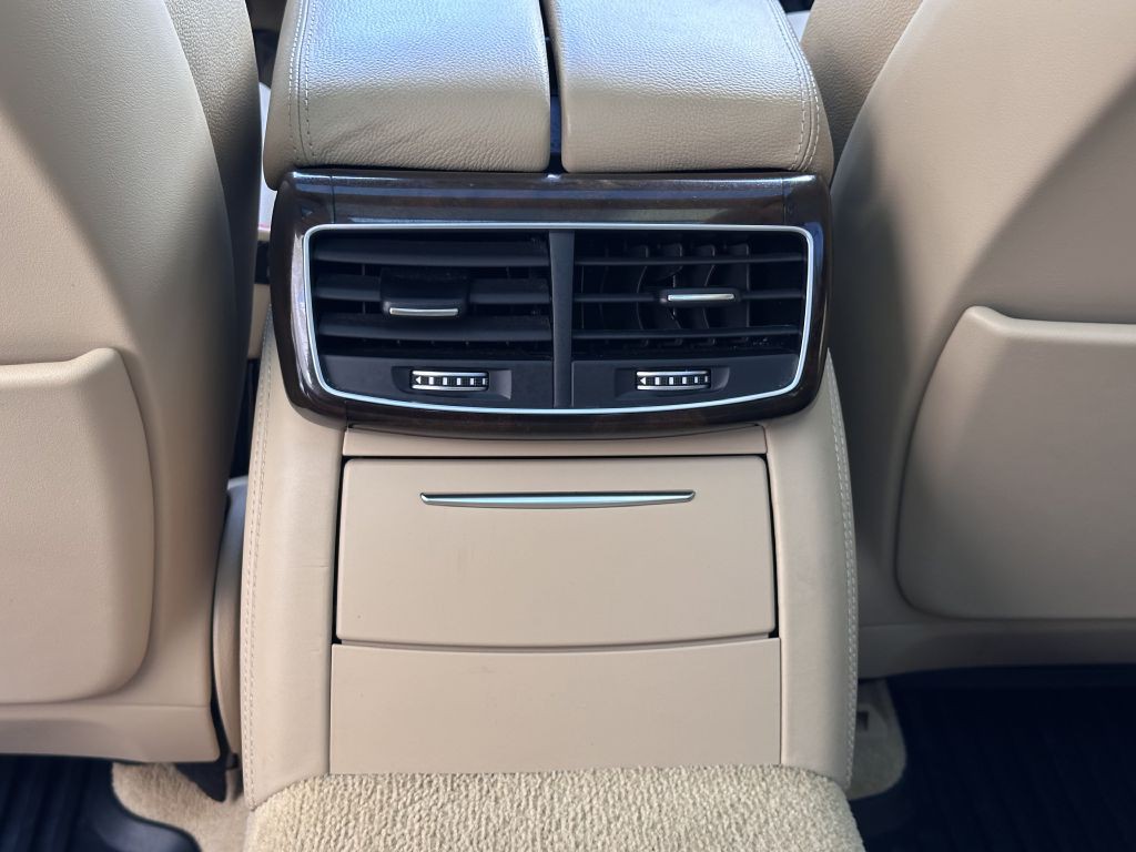 2016 Audi A8 Image 92