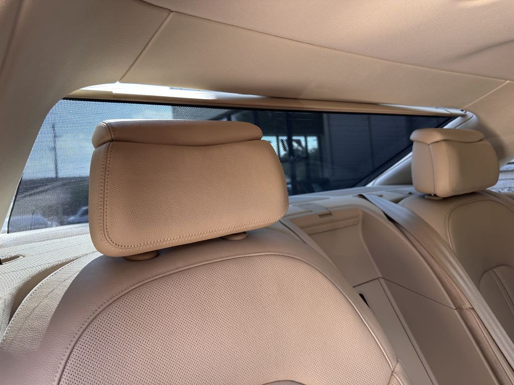 2016 Audi A8 Image 117
