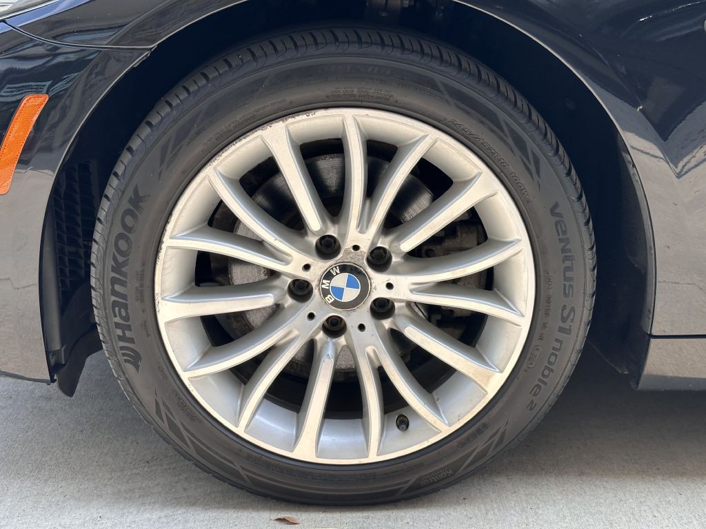 2014 BMW 5 Series Image 15