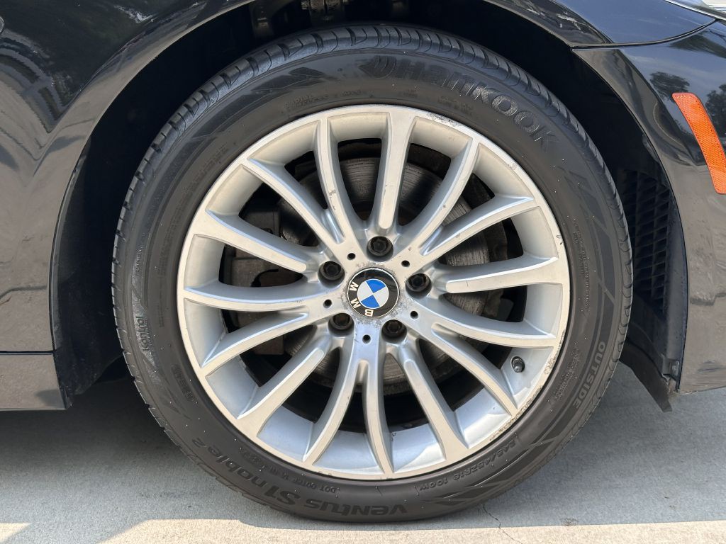2014 BMW 5 Series Image 18