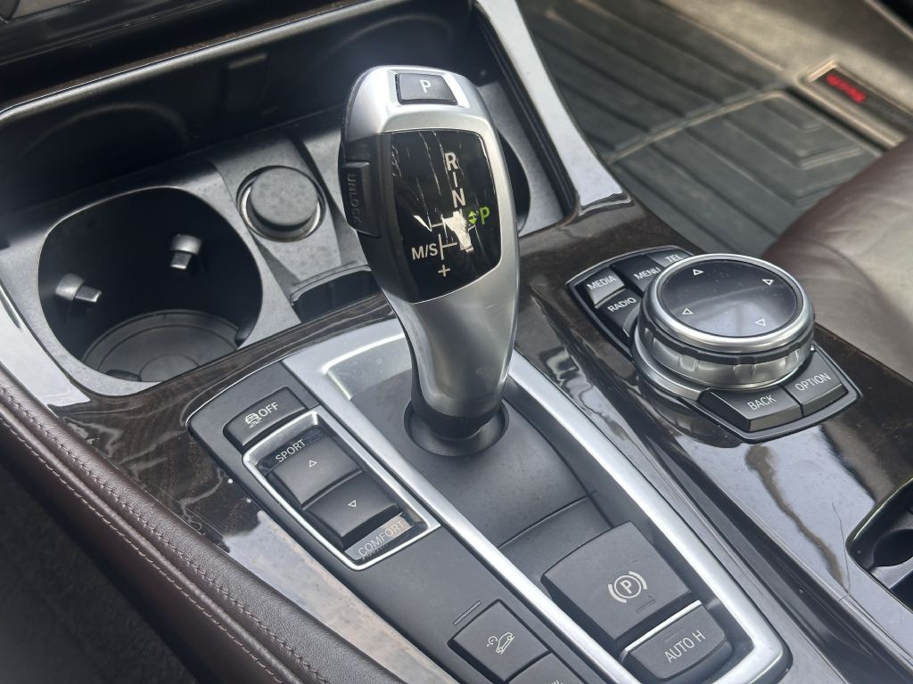 2014 BMW 5 Series Image 44