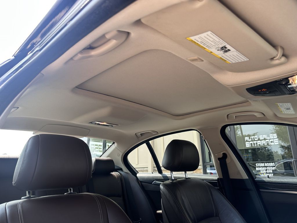 2014 BMW 5 Series Image 70