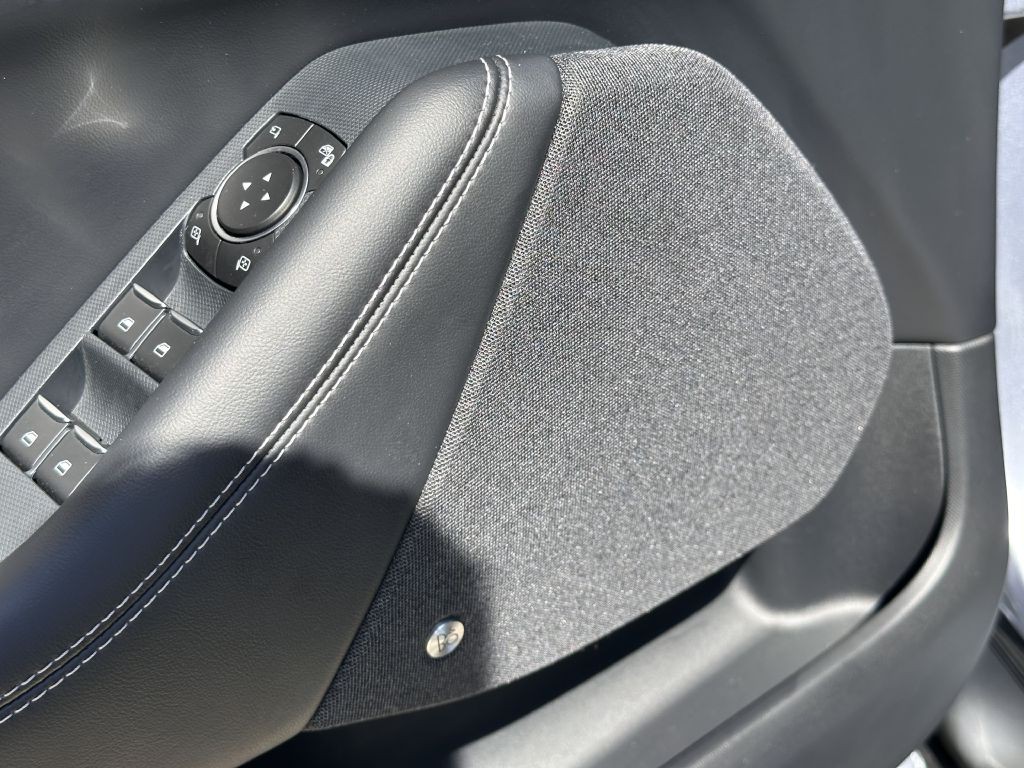 2022 Ford Mustang Image 24