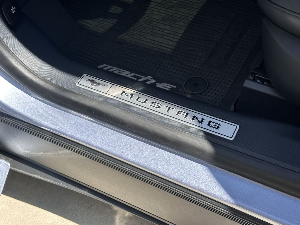 2022 Ford Mustang Image 26