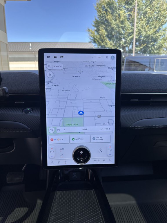 2022 Ford Mustang Image 36