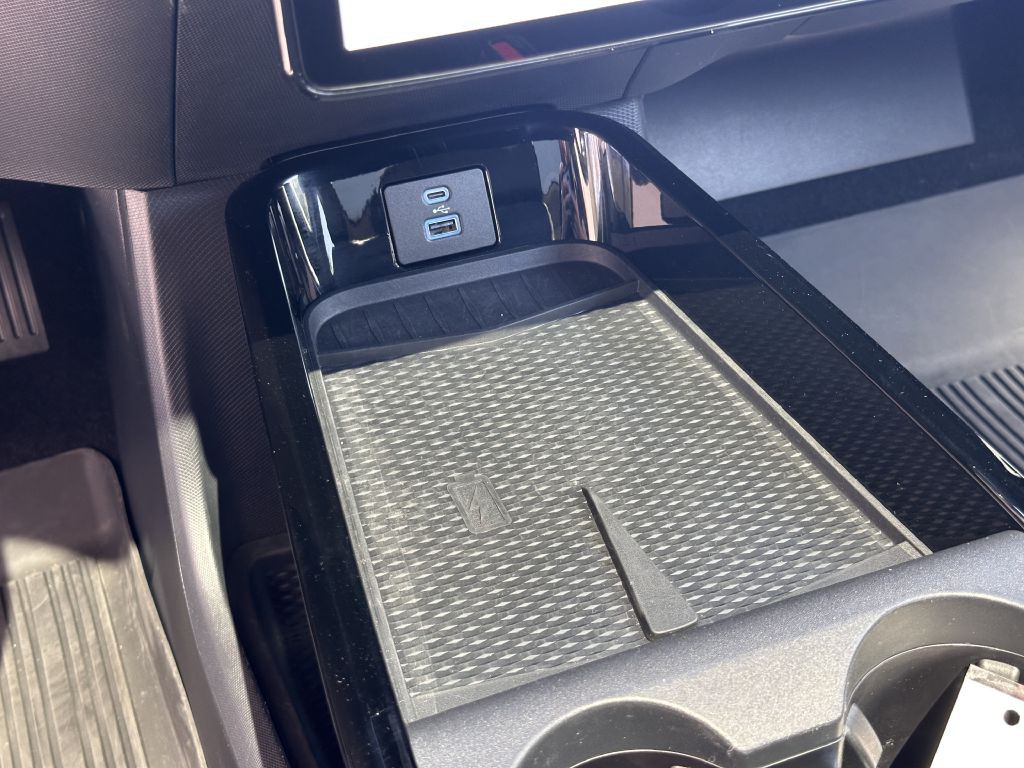 2022 Ford Mustang Image 38