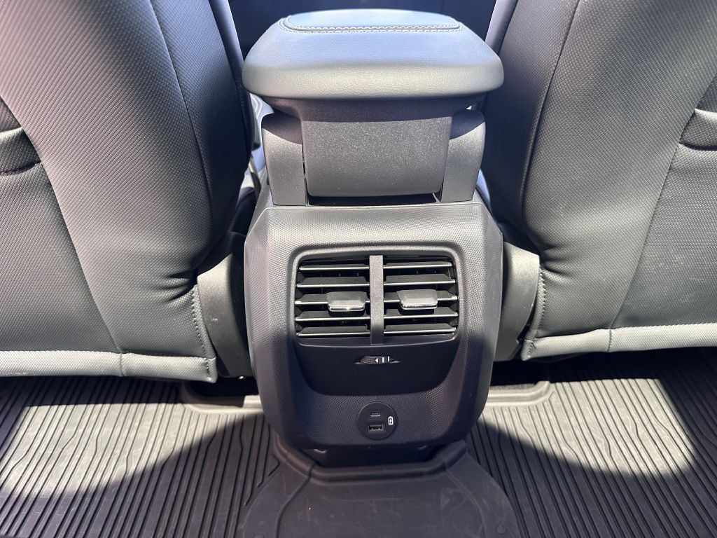 2022 Ford Mustang Image 75