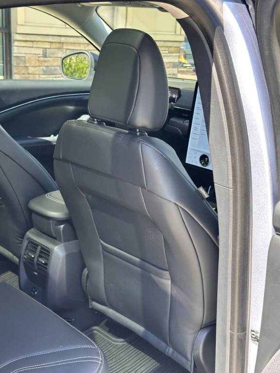 2022 Ford Mustang Image 81