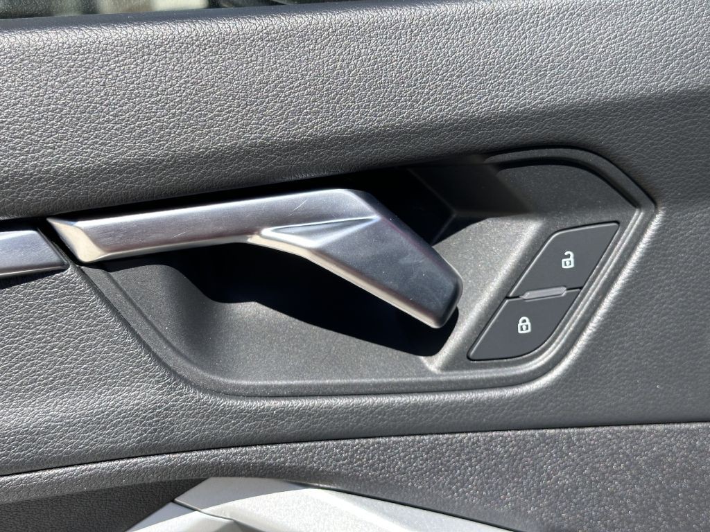 2022 Audi Q3 Image 23