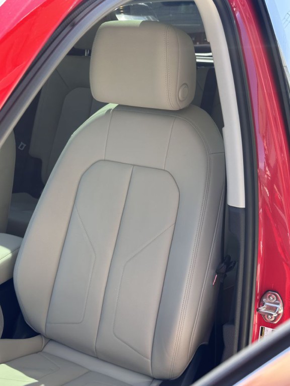 2022 Audi Q3 Image 28