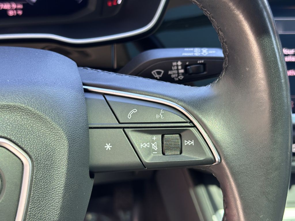 2022 Audi Q3 Image 35