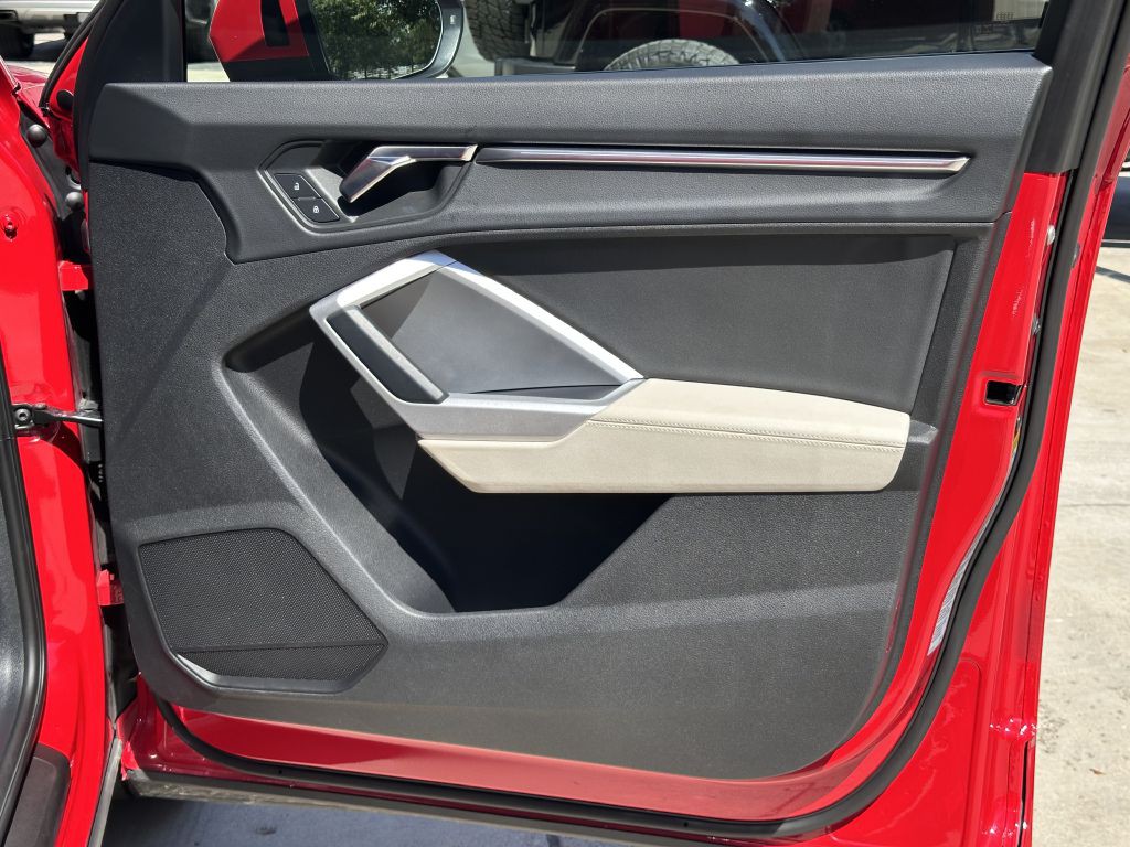 2022 Audi Q3 Image 55