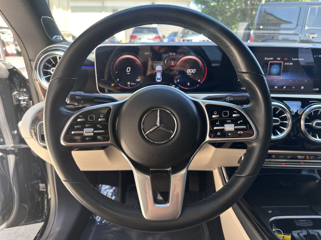 2020 Mercedes-Benz CLA-Class Image 32