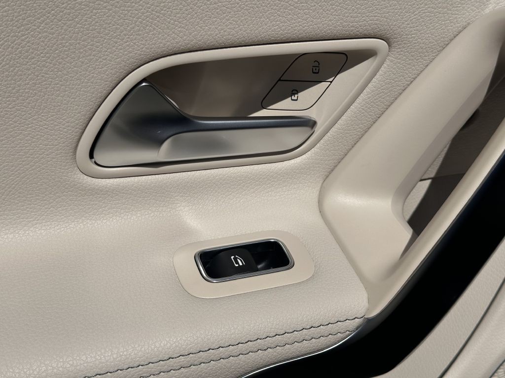 2020 Mercedes-Benz CLA-Class Image 75