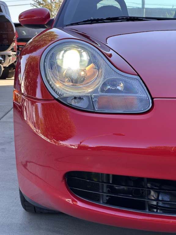2001 Porsche Boxster Image 11