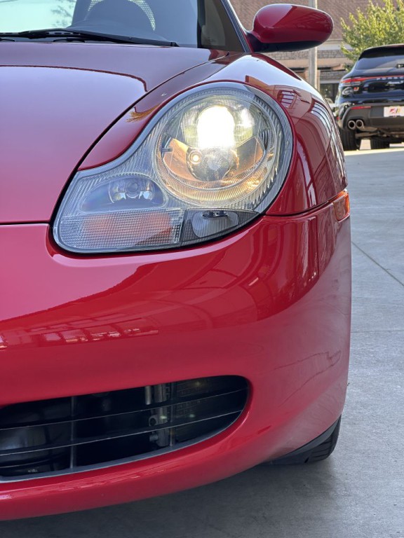 2001 Porsche Boxster Image 12