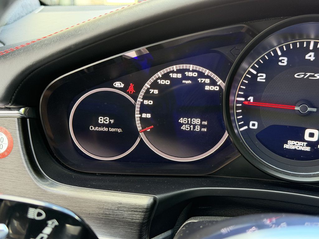 2020 Porsche Panamera Image 43