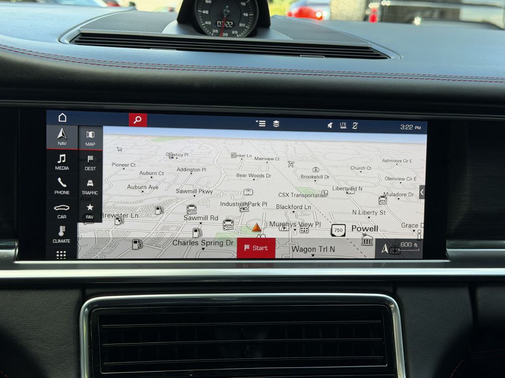 2020 Porsche Panamera Image 52