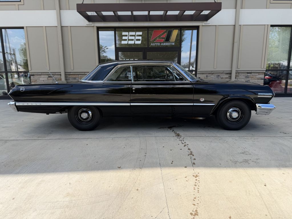 1963 Chevrolet Impala Image 2