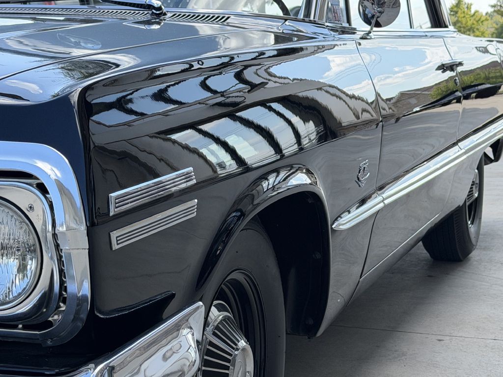 1963 Chevrolet Impala Image 11