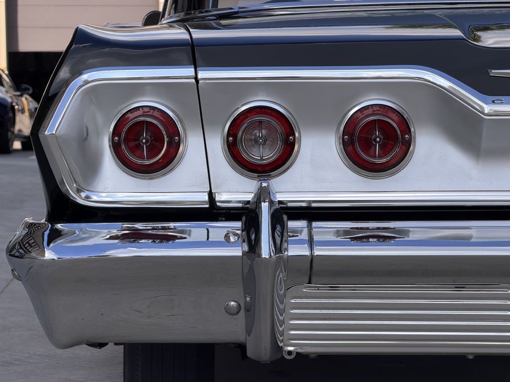 1963 Chevrolet Impala Image 36