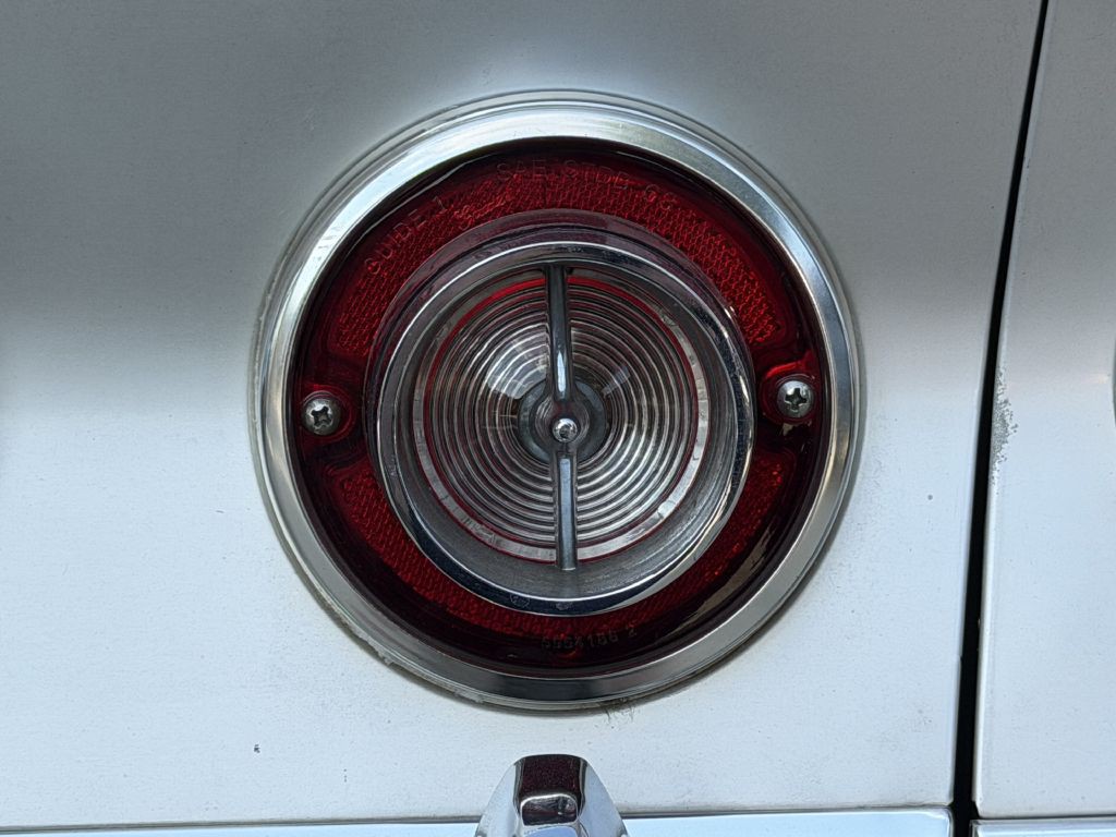 1963 Chevrolet Impala Image 162