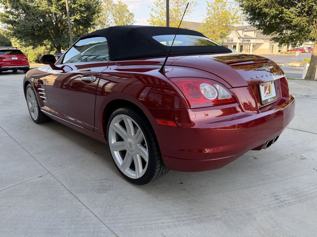 2005 Chrysler Crossfire Image 7