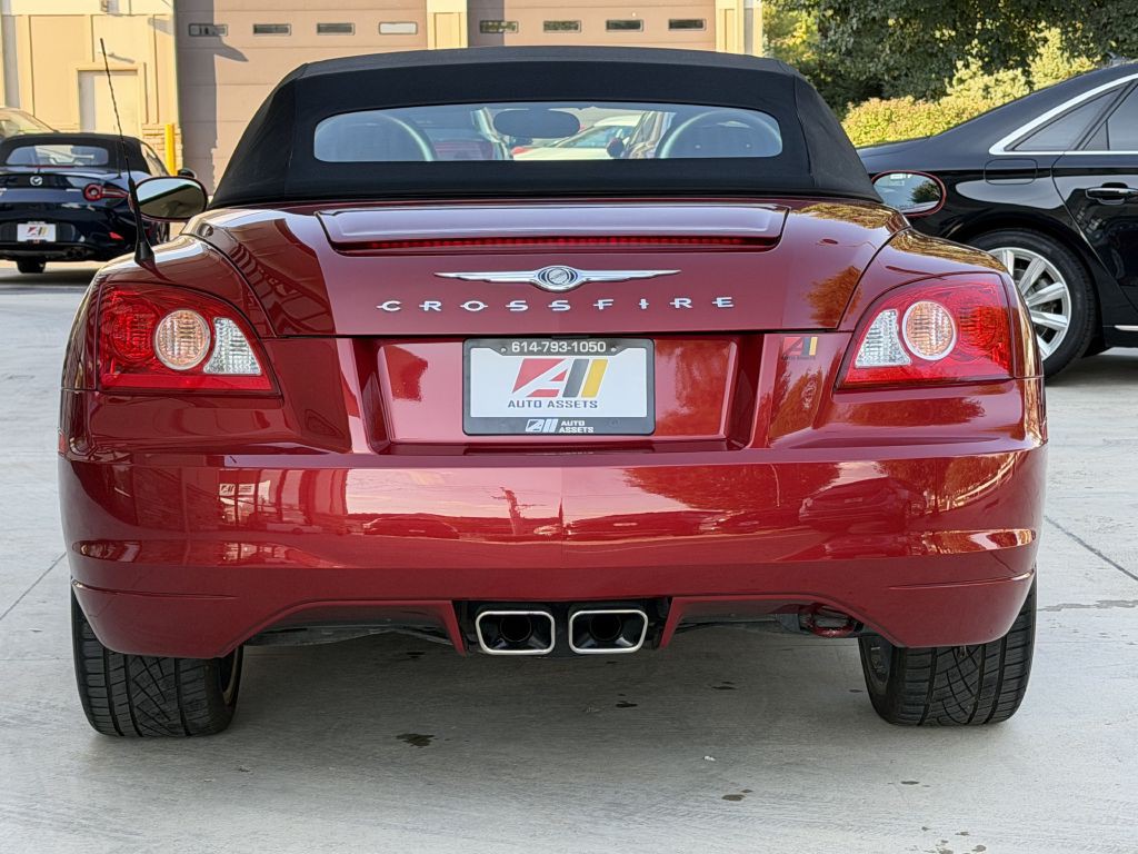 2005 Chrysler Crossfire Image 8