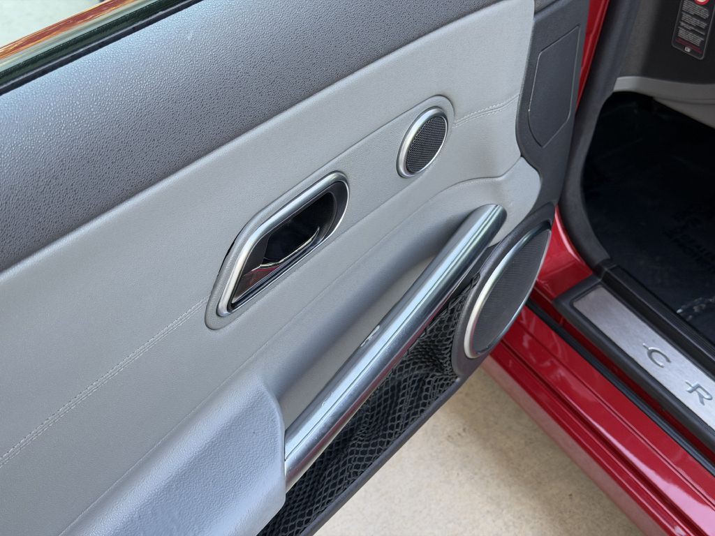 2005 Chrysler Crossfire Image 22