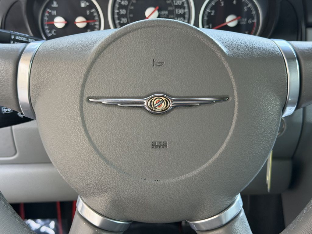 2005 Chrysler Crossfire Image 33