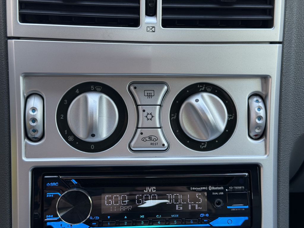 2005 Chrysler Crossfire Image 37