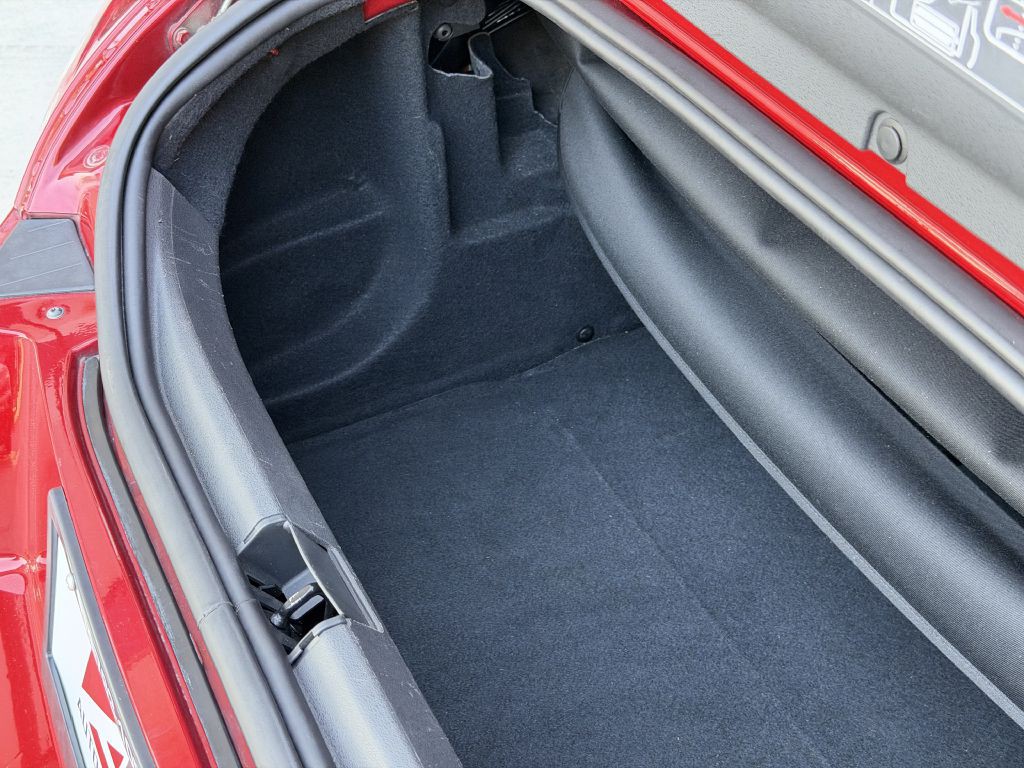2005 Chrysler Crossfire Image 68