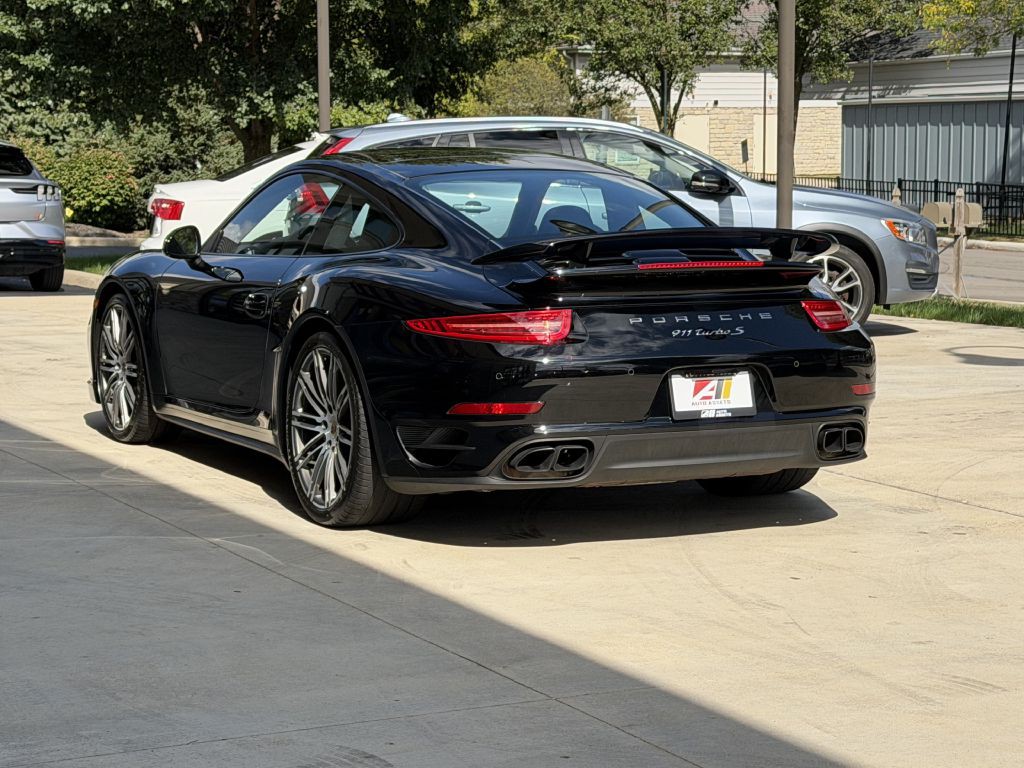 2014 Porsche 911 Image 10