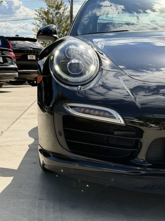 2014 Porsche 911 Image 12
