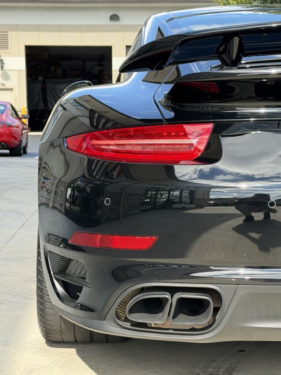 2014 Porsche 911 Image 15