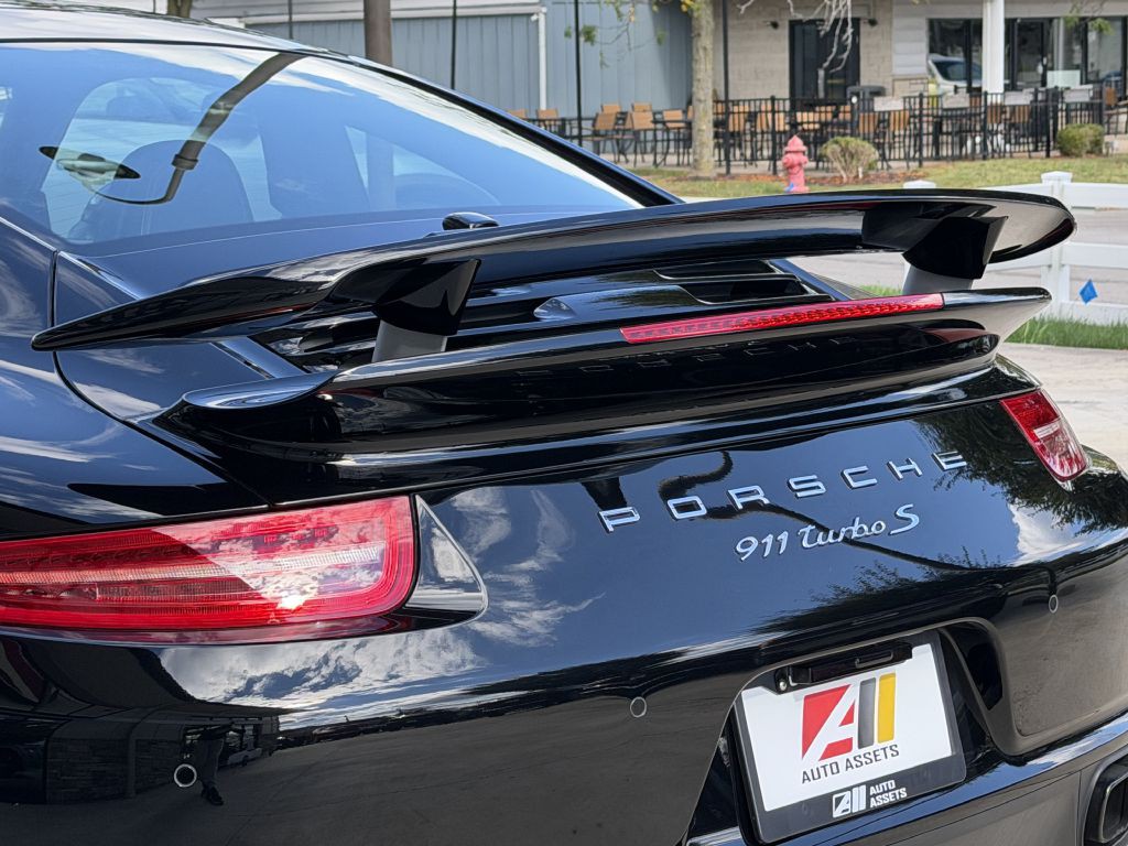 2014 Porsche 911 Image 18
