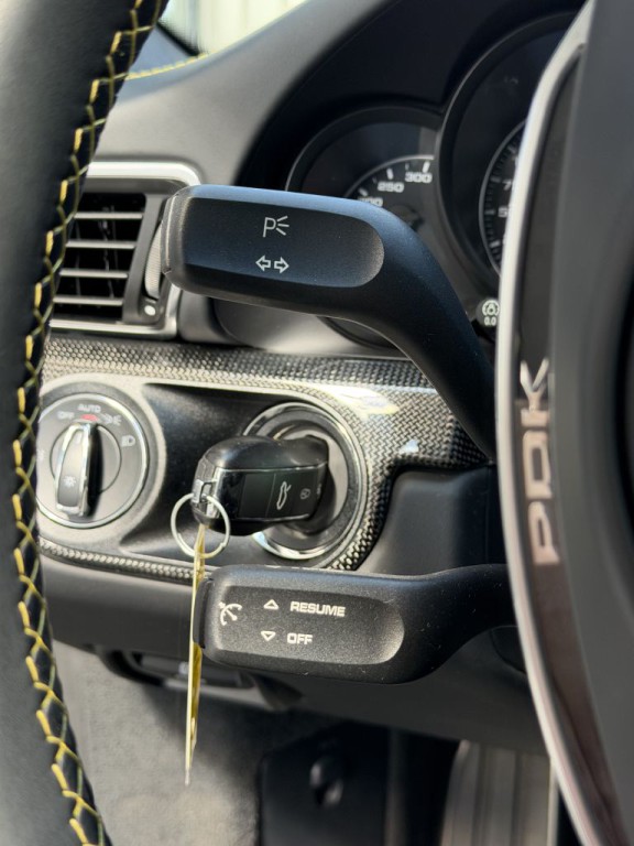 2014 Porsche 911 Image 44