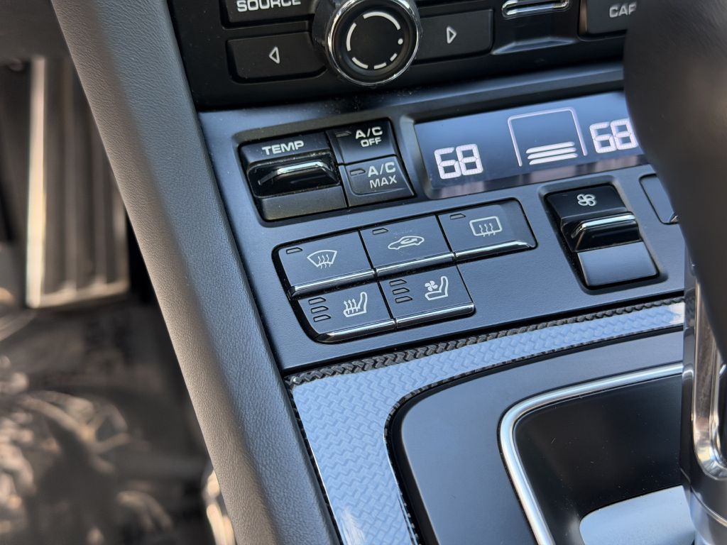 2014 Porsche 911 Image 60