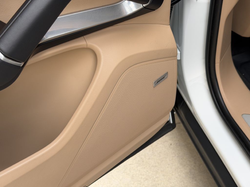 2022 Porsche Cayenne Image 30