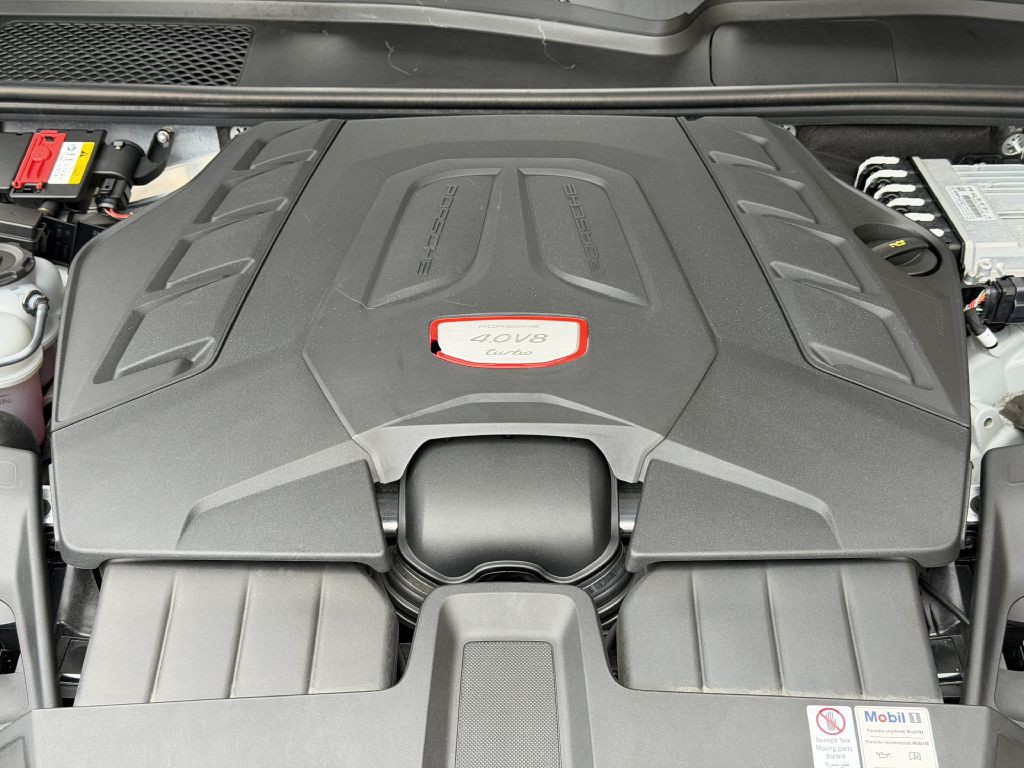 2022 Porsche Cayenne Image 59