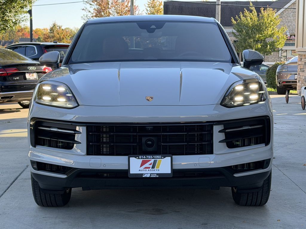 2024 Porsche Cayenne Image 4