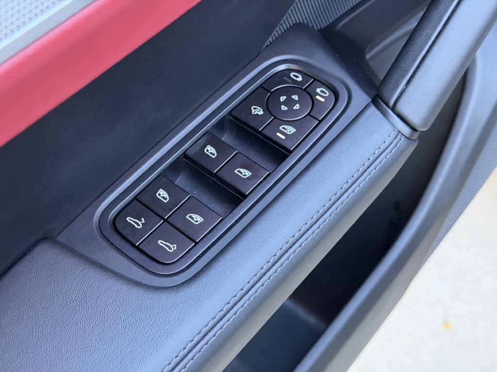 2024 Porsche Cayenne Image 23