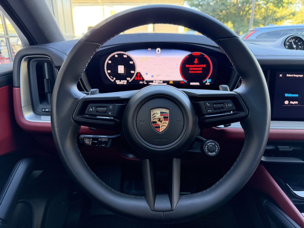 2024 Porsche Cayenne Image 33