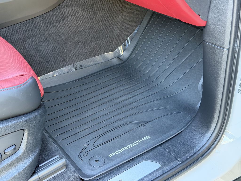 2024 Porsche Cayenne Image 62
